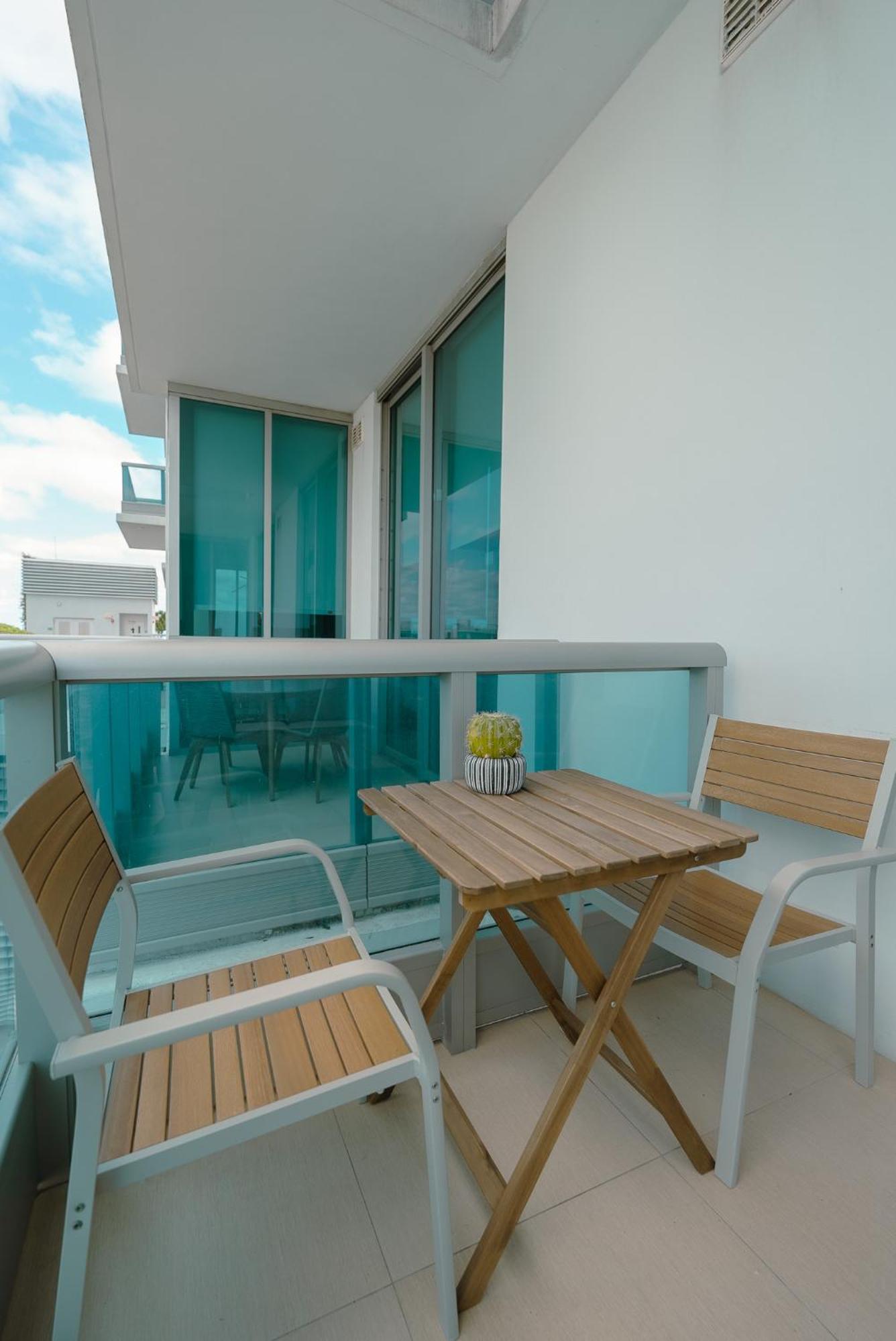 Ocean 2 Sky At Monte Carlo Miami Apartamento *